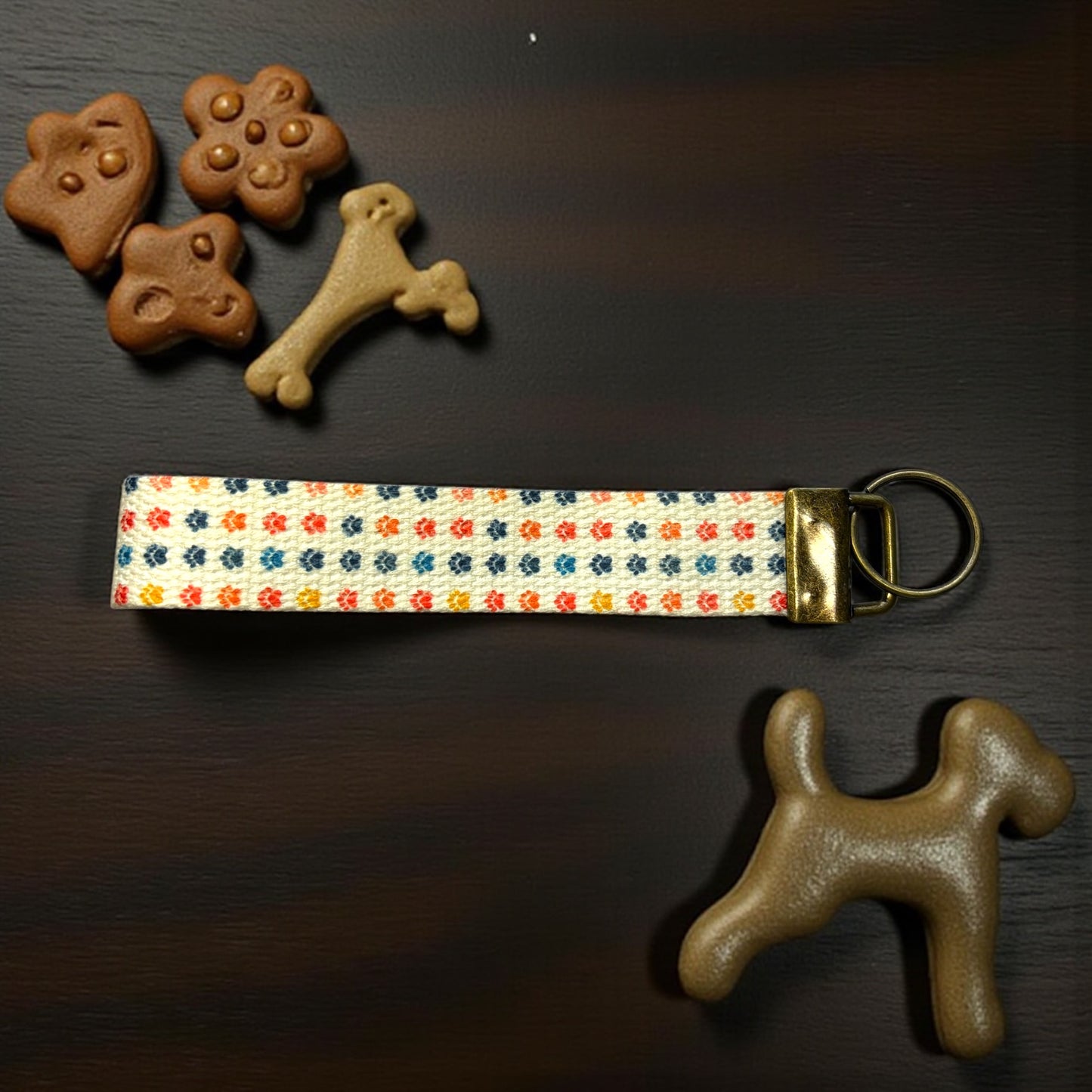 Wristlet Keychain | Paw Print